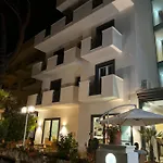 Trieste Hotell 2*