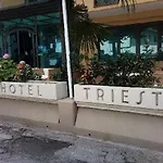 Trieste 2* Riccione