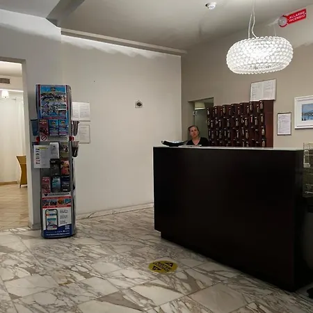 Hotel Trieste 3*
