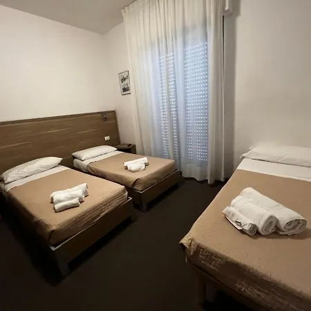 Trieste 3*