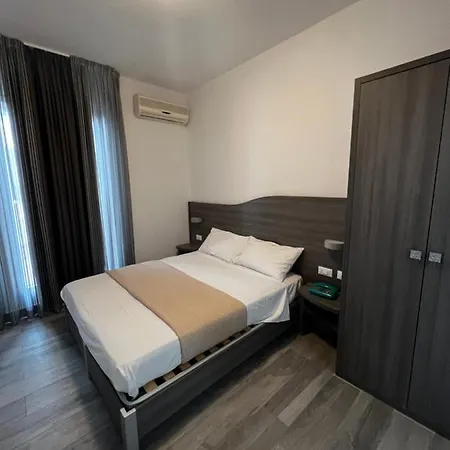 Hotel Trieste 3*