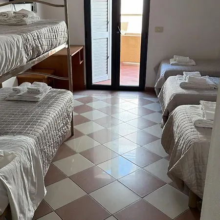 Hotel Trieste 2*
