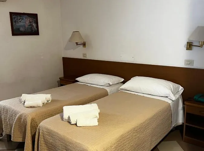 Trieste Hotel 2*